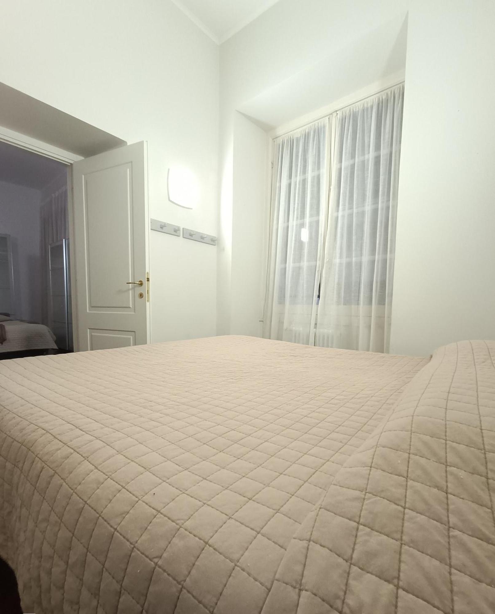 Ferienwohnung Helvetia Mazzini Genua Exterior foto